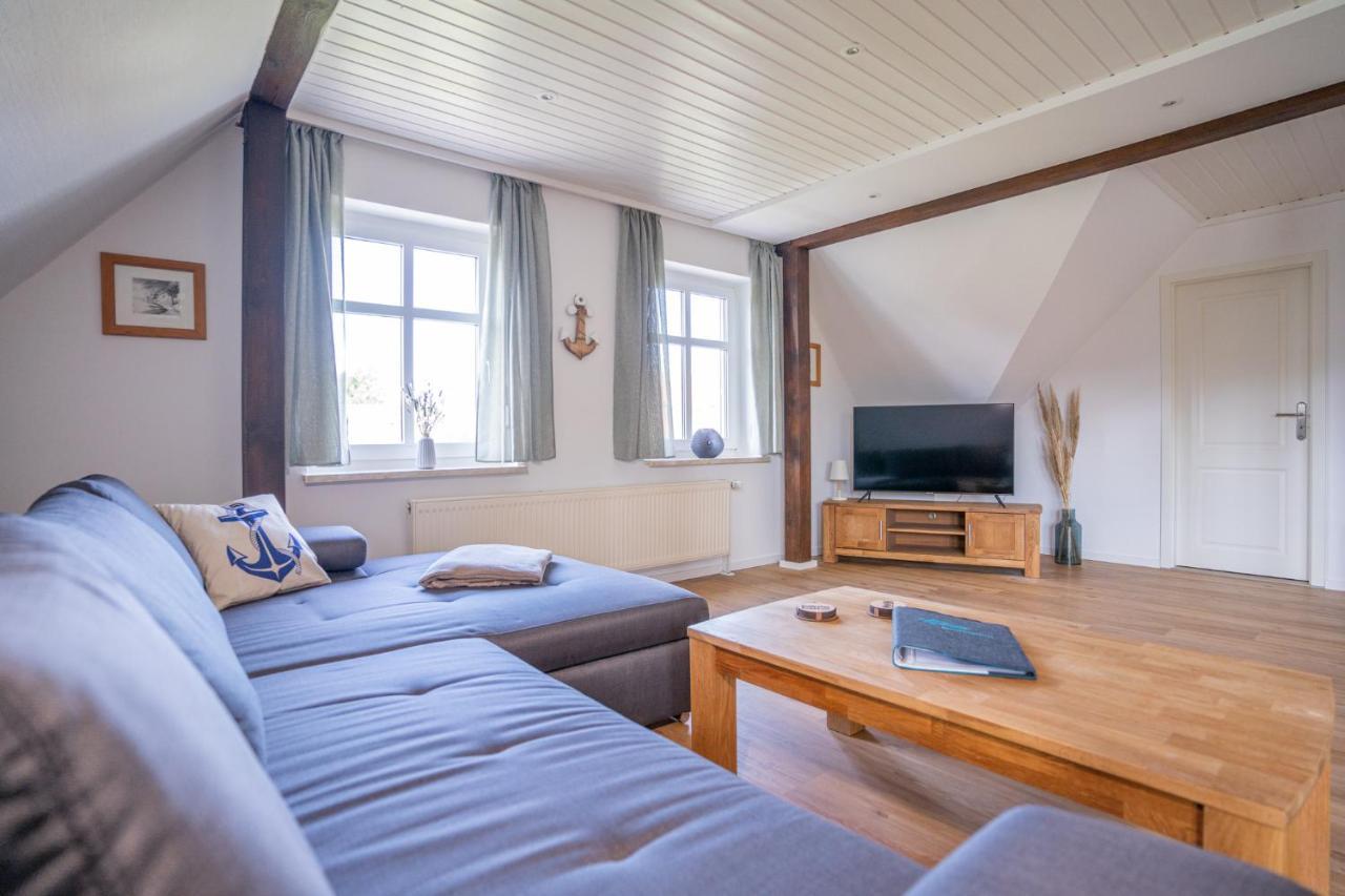 Ferienhaus "Seeadler" In Rankwitz Am Peenestrom Luaran gambar