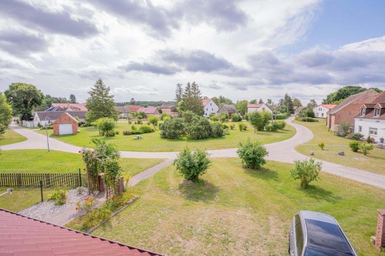 Ferienhaus "Seeadler" In Rankwitz Am Peenestrom Luaran gambar